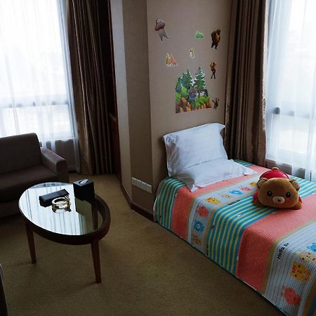 Dalian Furong International Hotel Buitenkant foto