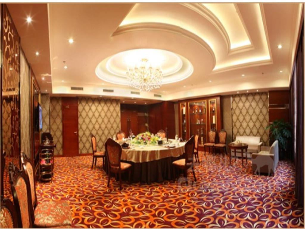 Dalian Furong International Hotel Buitenkant foto