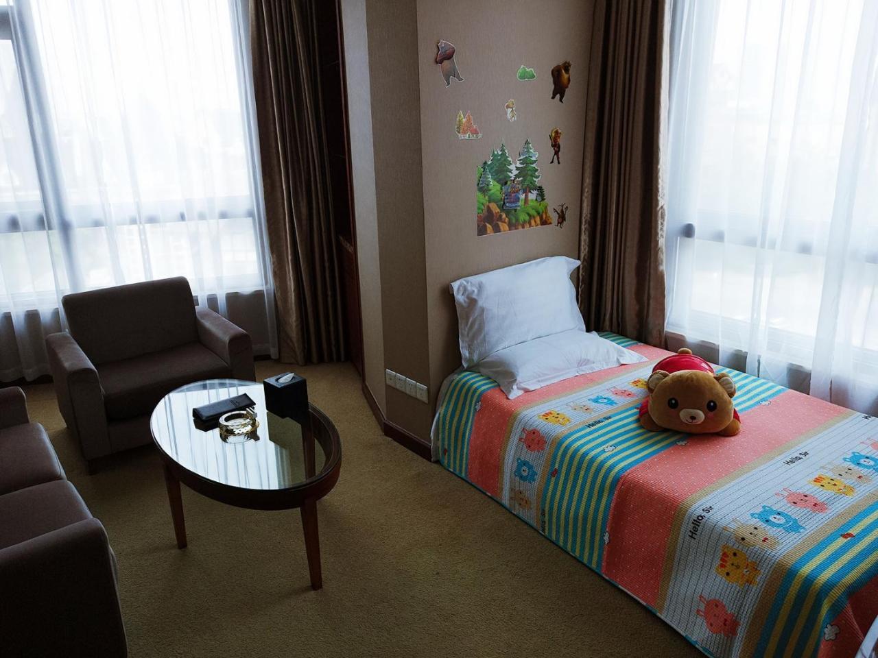 Dalian Furong International Hotel Buitenkant foto