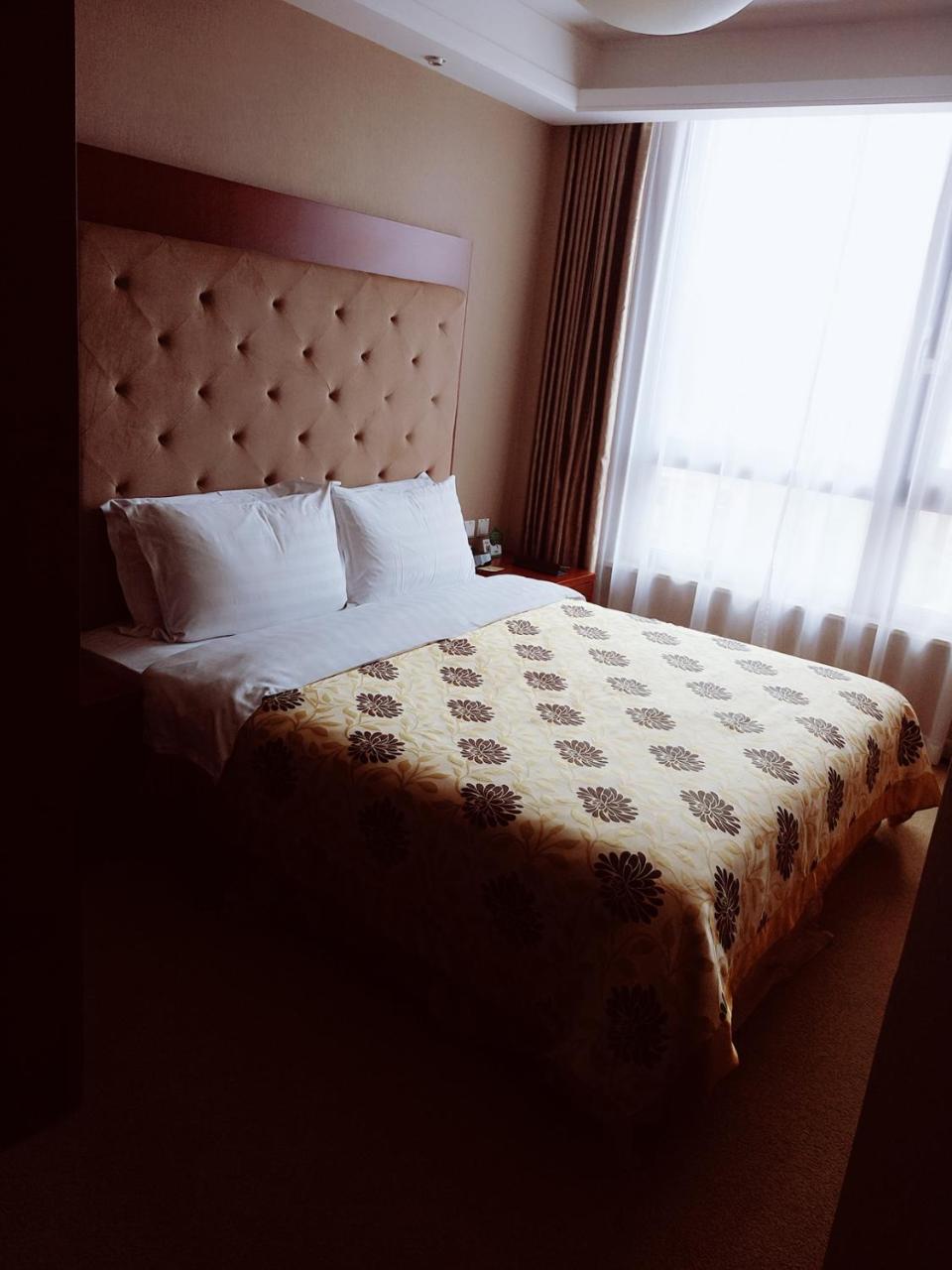 Dalian Furong International Hotel Buitenkant foto